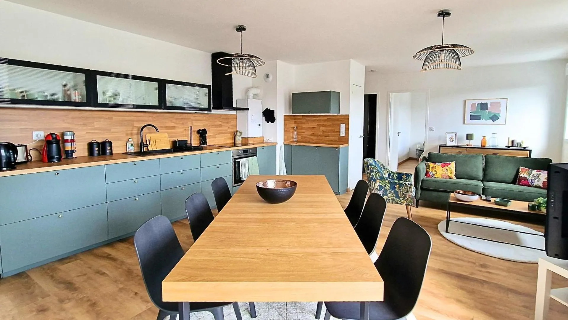 Appartement Moderne, Hyper-Centre, 2Km Des Plages Fouesnant